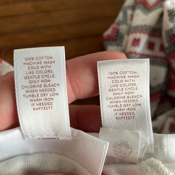 NWT- LC Lauren Conrad Holiday PJ Set - Picture 15 of 16